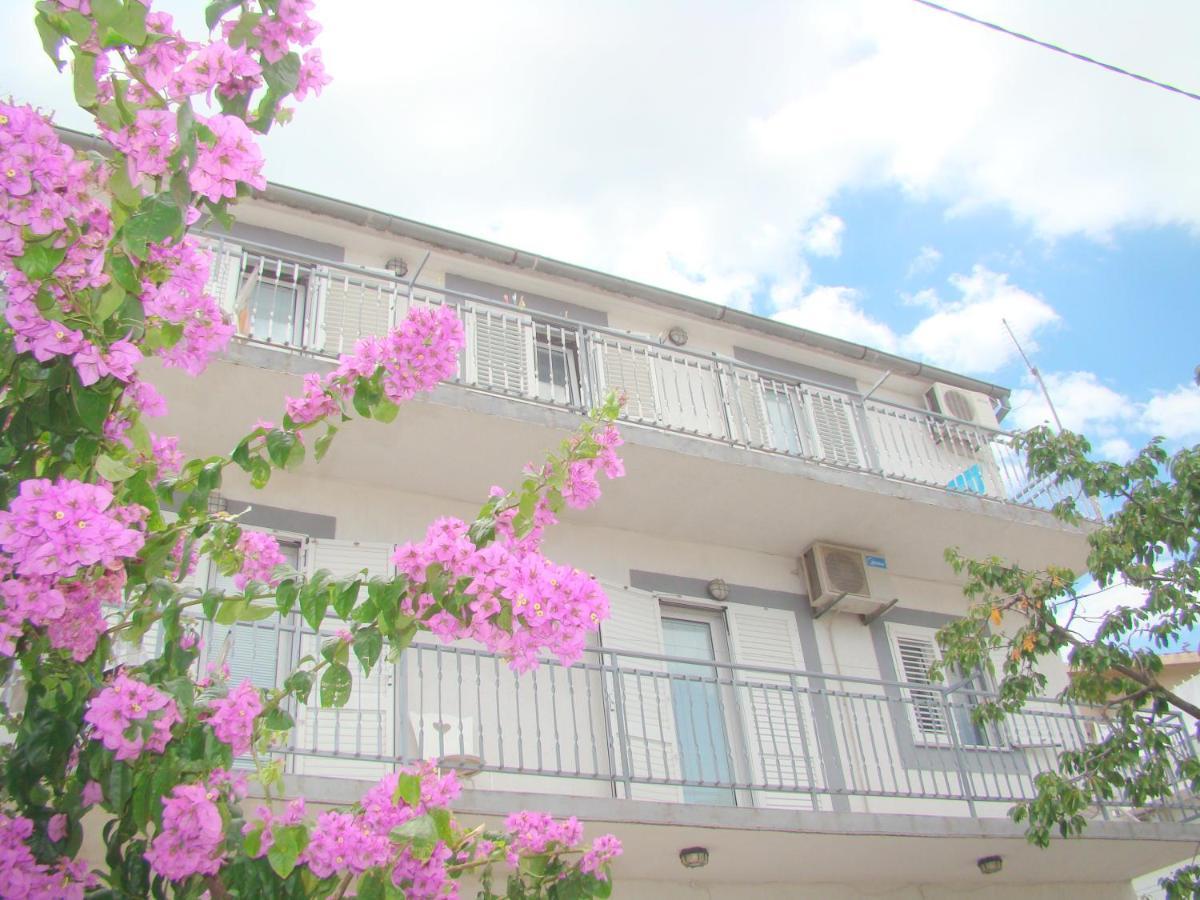 Apartments Ruza Vodice Exterior foto