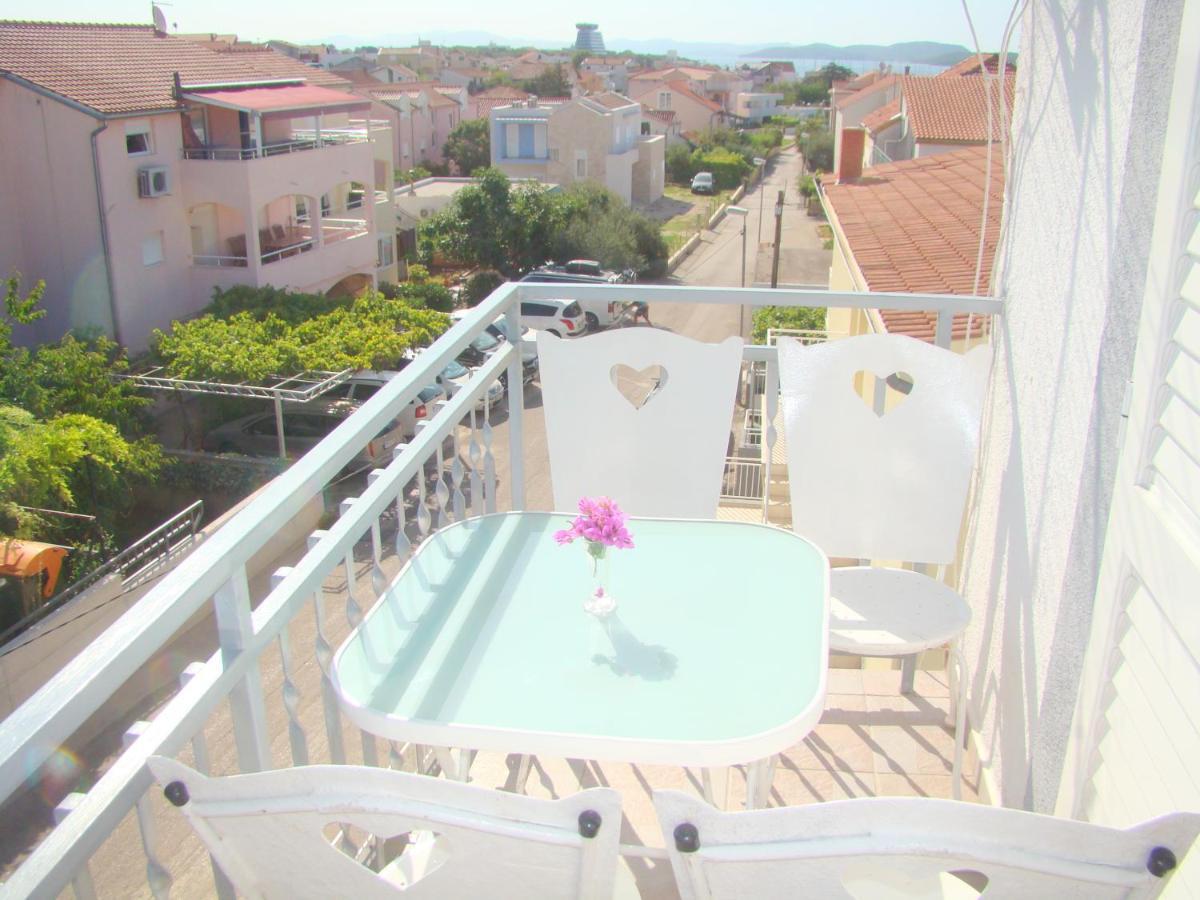 Apartments Ruza Vodice Exterior foto